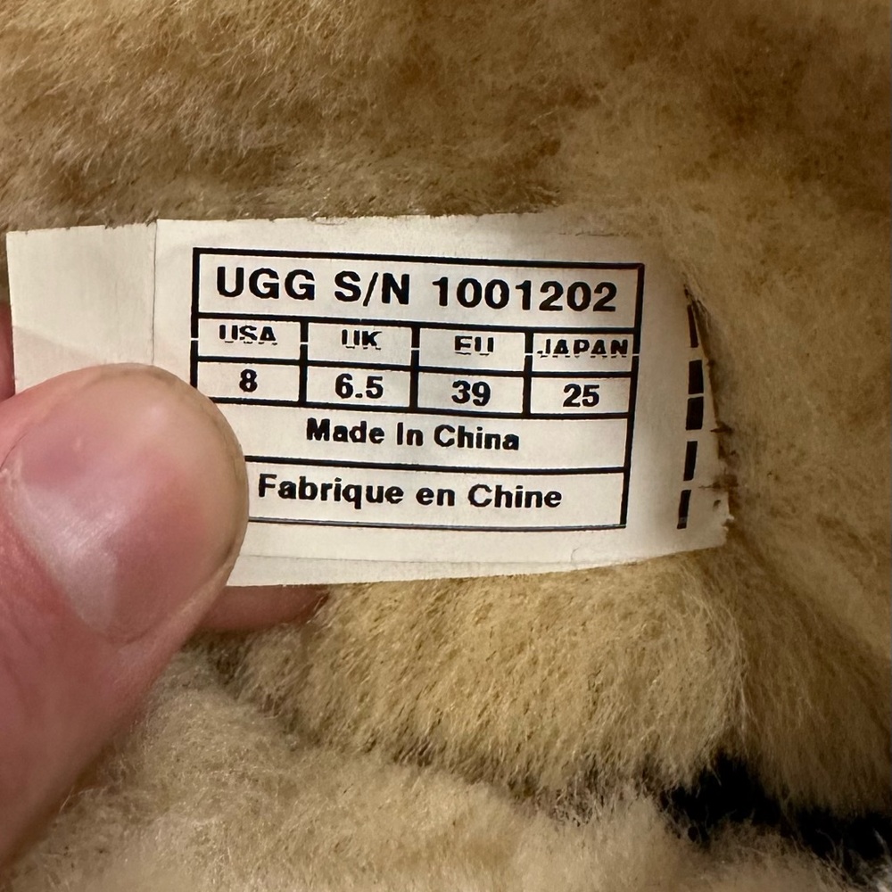 Ugg Dylan Boots Size 8 - image 7